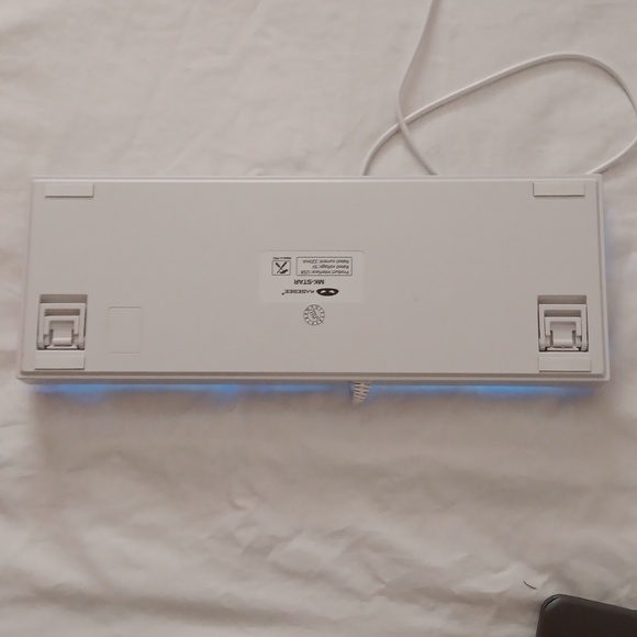 Gaming Keyboard Magegee - Picture 4 of 4